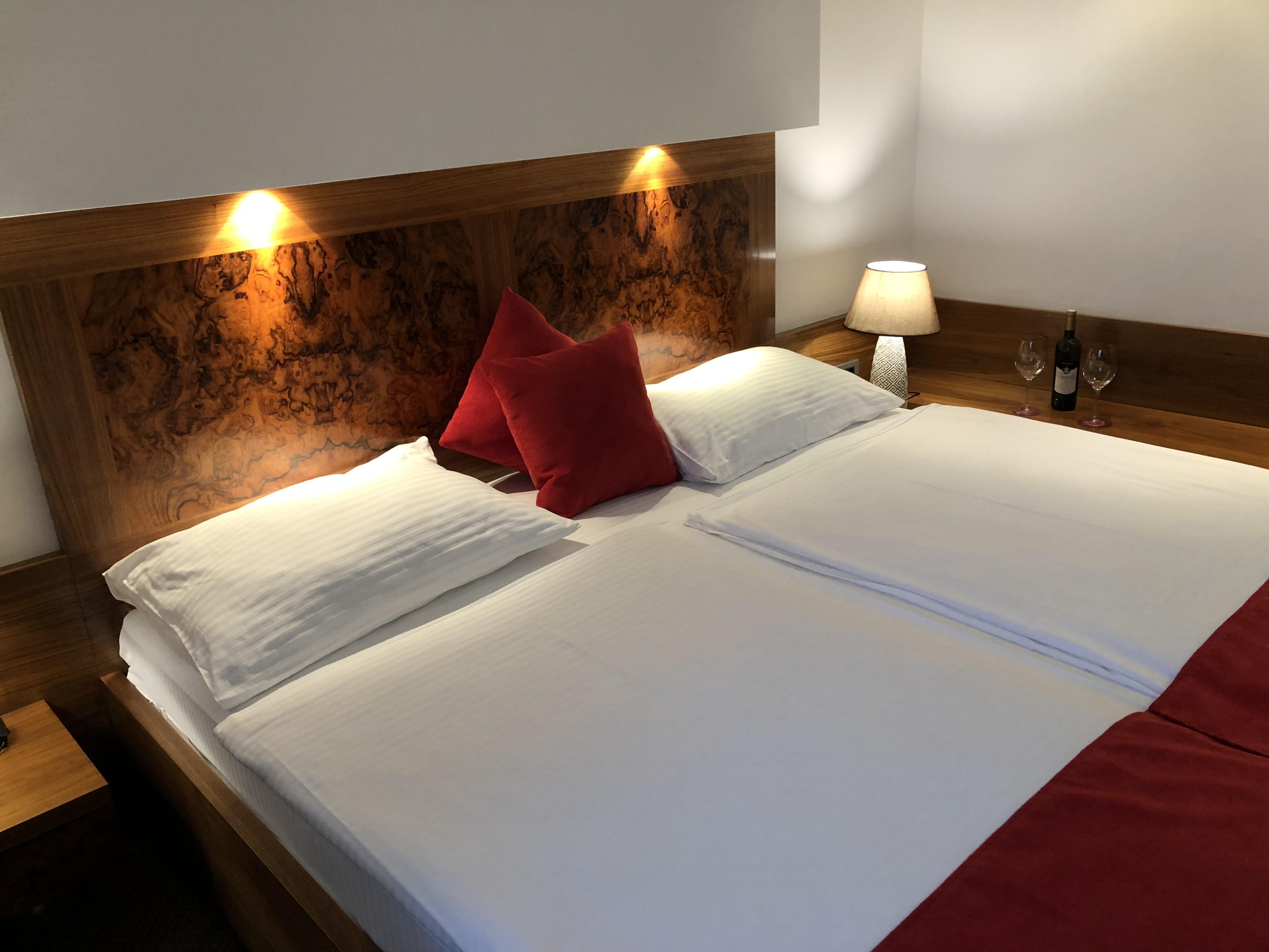 Hotel Exclusive ซาราเยโว ภายนอก รูปภาพ