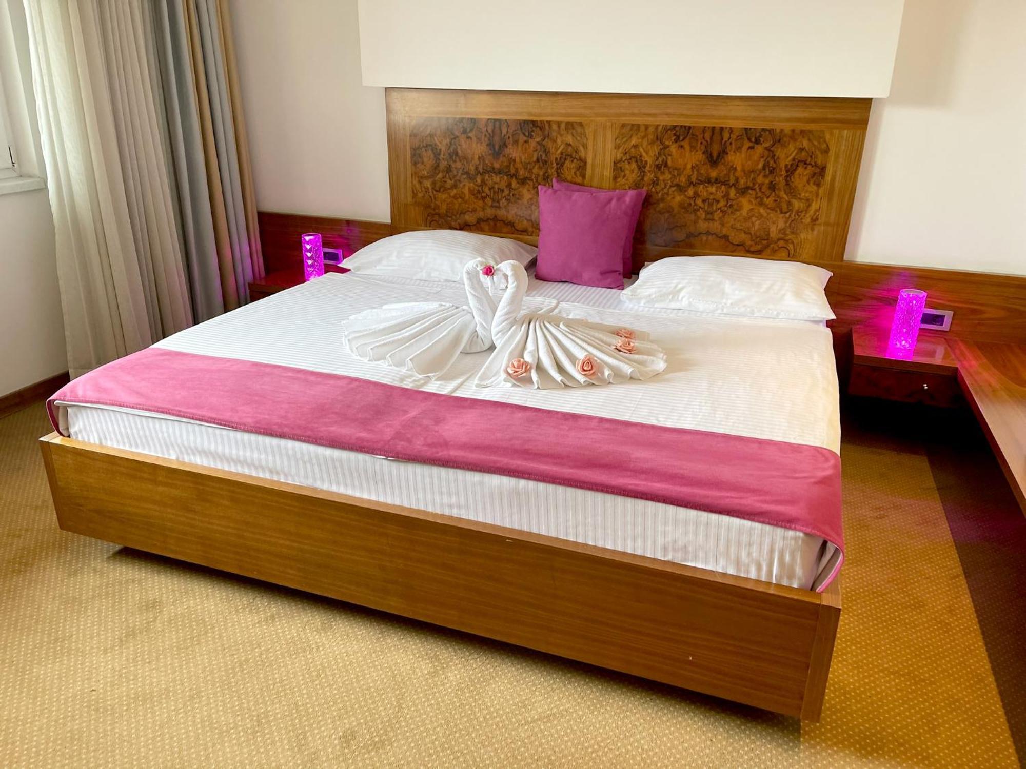 Hotel Exclusive ซาราเยโว ภายนอก รูปภาพ